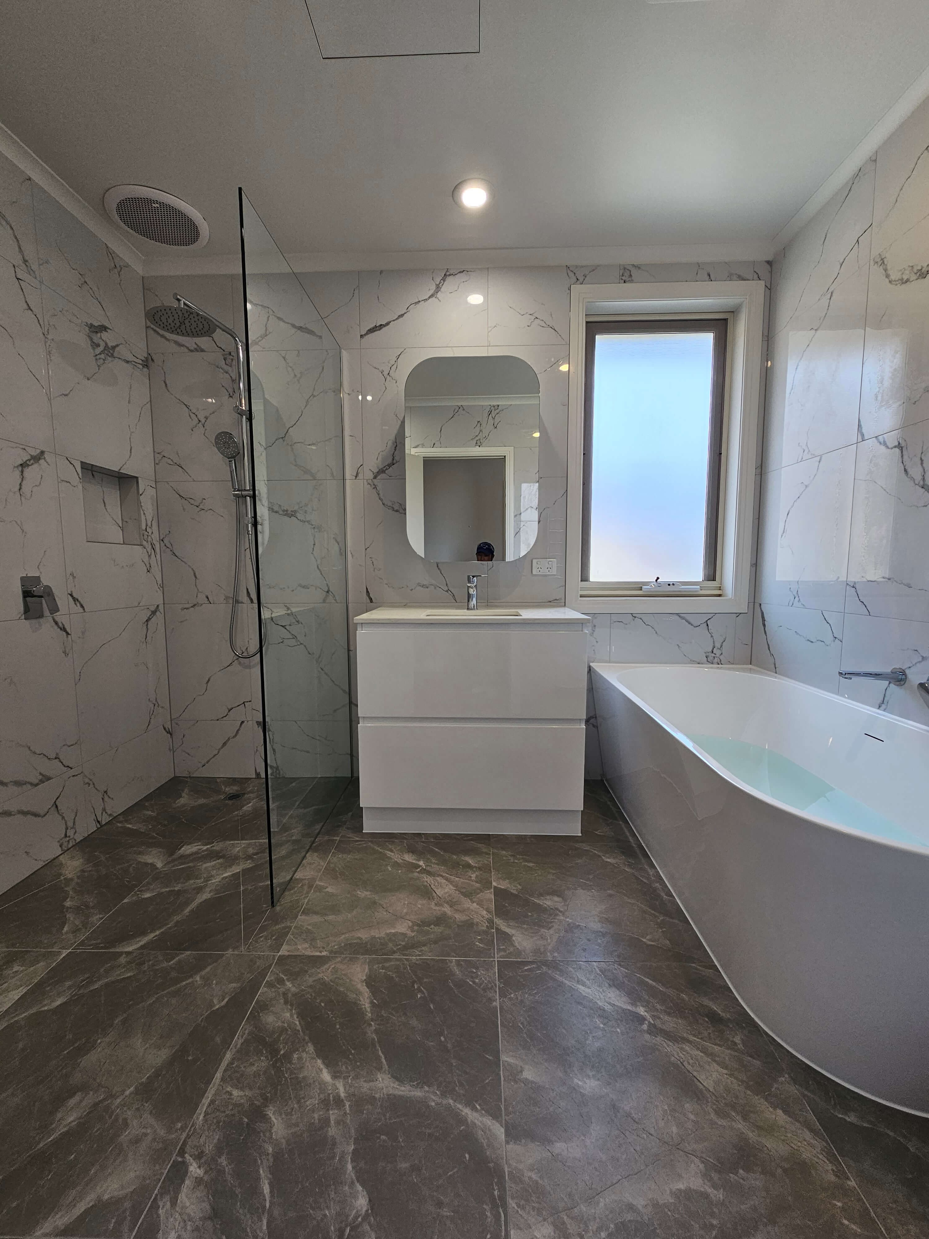 Port Melbourne bathroom 4